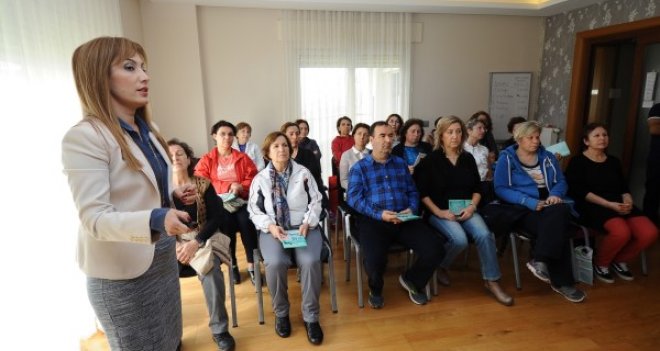 Sağlık eğitim seminerleriyle bilinçlendiler...