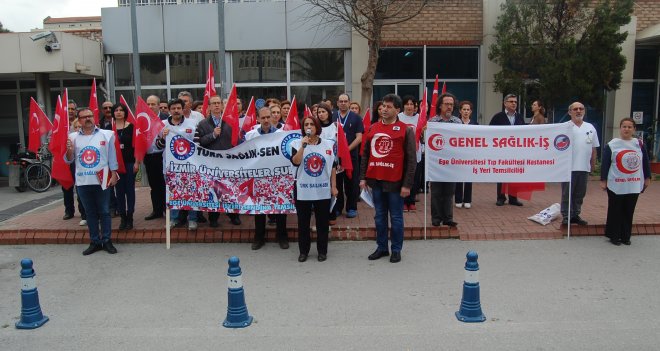 Sağlıkçılardan teröre tepki