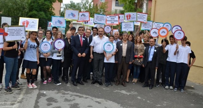 SAĞLIKLI YAŞAM KULÜPLERİ'NİN FİNALİ YAPILDI