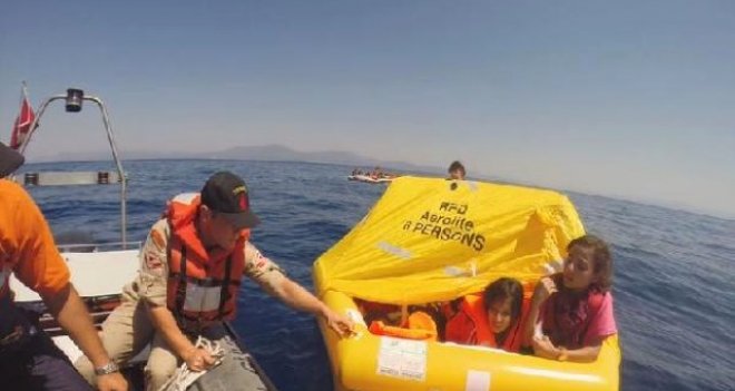 Sahil Güvenlik 48 göçmeni daha kurtardı