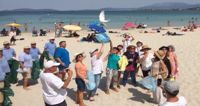 Sahillere kadın eli değdi...