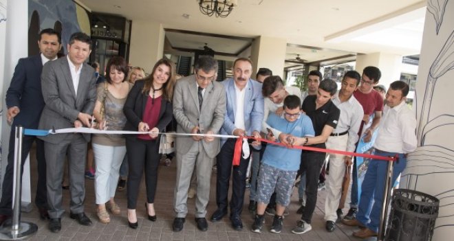 Sanat engel tanımadı...