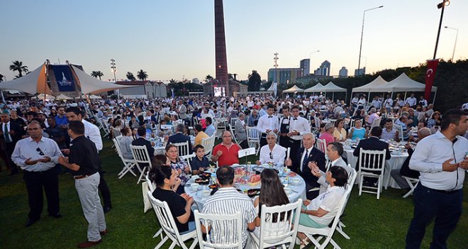 Şehit ve gazilere “şükran” buluşması