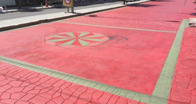 Şehitler Bulvarı yeşil kırmızı oluyor