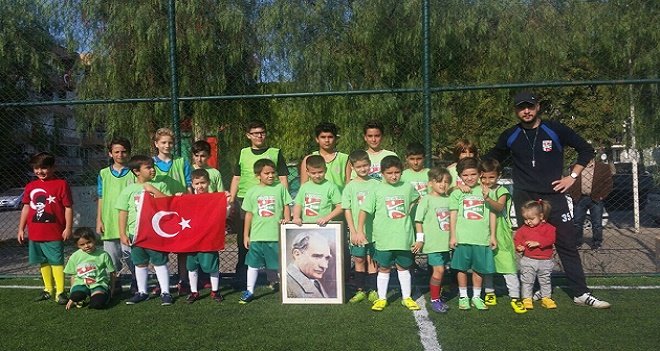 Şehrin göbeğinde tam gün spor kampı...