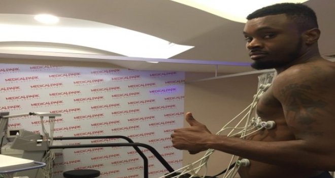 Sek Henry sağlık kontrolünden geçti