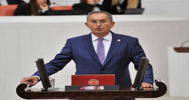 Sertel: Binlerce öğretmen ''öğretmek'' için bekliyor