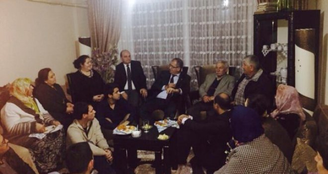 Sertel CHP iktidarını ev ev anlatıyor