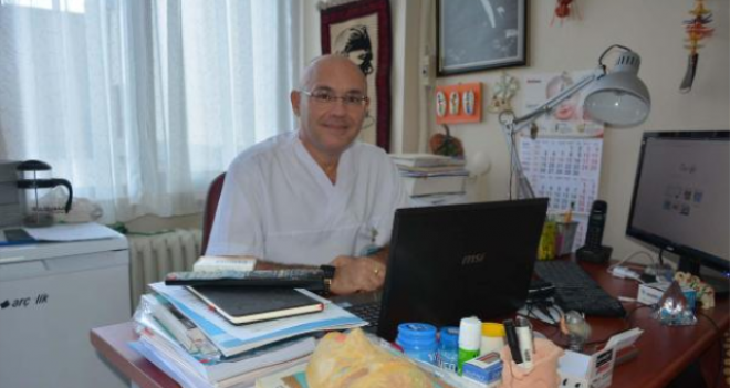 Ses tellerinden felç geçiren anne lazerle sağlığına kavuştu