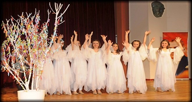 SESSİZLİKTE DANS FARKINDALIĞI...