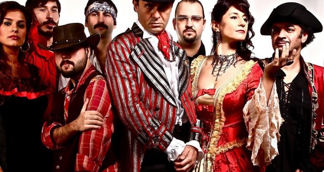 Sezona renkli veda...