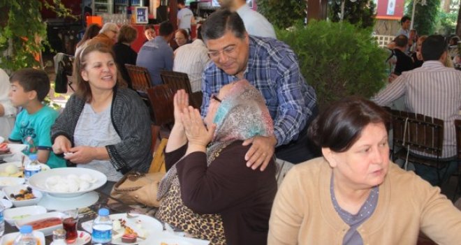 Sındır: Anaların hakkı ödenmez