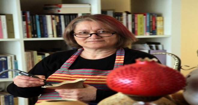 Su kabağı ve ışık tasarım sergisi Bostanlı'da