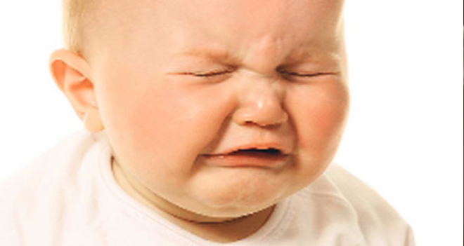 Sürekli ağlayan bebeklerde ''Kolik'' şüphesi