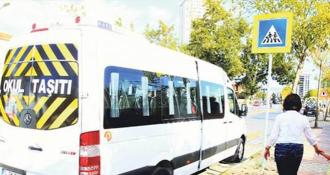 SÜRÜCÜLERE KURAL EĞİTİMİ VERİLİYOR