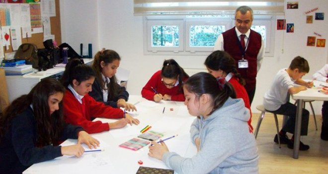 TAKEV'de karikatür sergisi