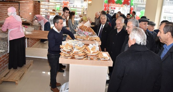 Tandır Ekmeği artık Karşıyaka'da...