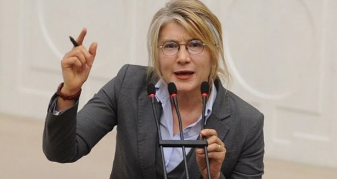 TARHAN'I ADAY GÖSTERMEK İÇİN TOPLANIYORLAR