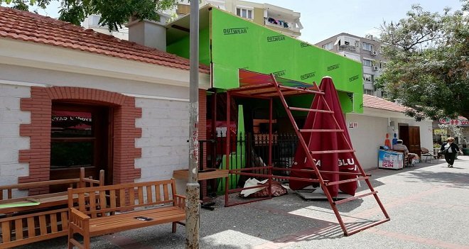 Tarihi Karşıyaka Tren İstasyonu için suç duyurusu...