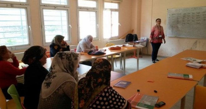 TEGV Gümüşpala Öğrenim Birimi ve AÇEV İzmir Şubesi'nden kadınlara kurs