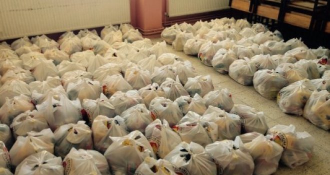 TOBB ve EBSO’dan gıda yardımı