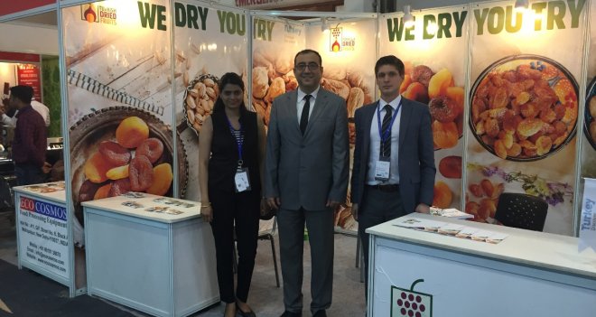 Türk kuru meyveleri Hindistan yolcusu