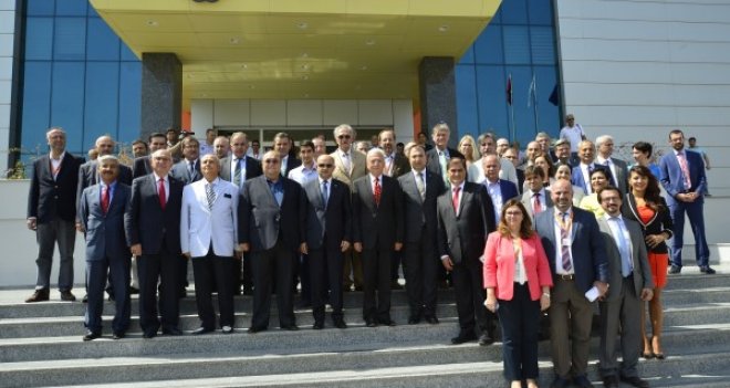 Türkiye'de ilk olan "iBG-izmir" açıldı