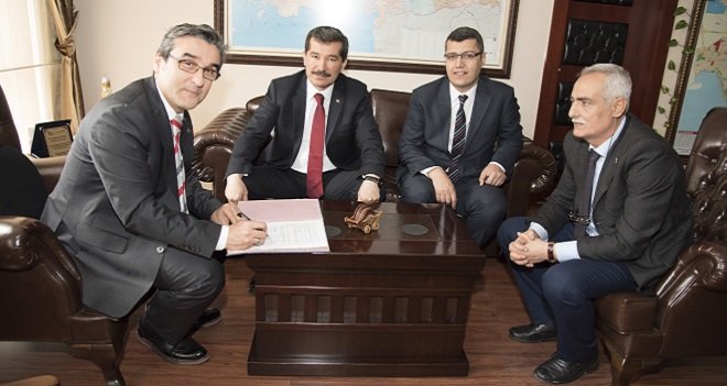 Türkiye’nin ilk ve en büyük çocuk orman eğitim alanı Karşıyaka’da…