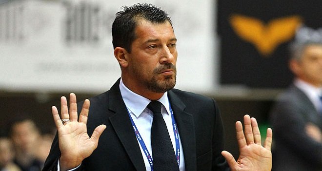 Ufuk Sarıca yerel yönetimlerin ilgisizliğinden şikâyetçi…