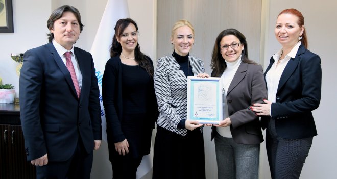 Ulusal Down Sendromu Derneği’ne ''Bebek Dostu'' unvanı