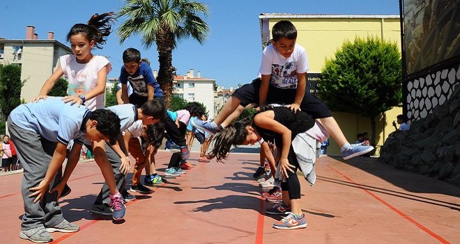 Unutulmaya Yüz Tutmuş Oyunları çok sevdiler