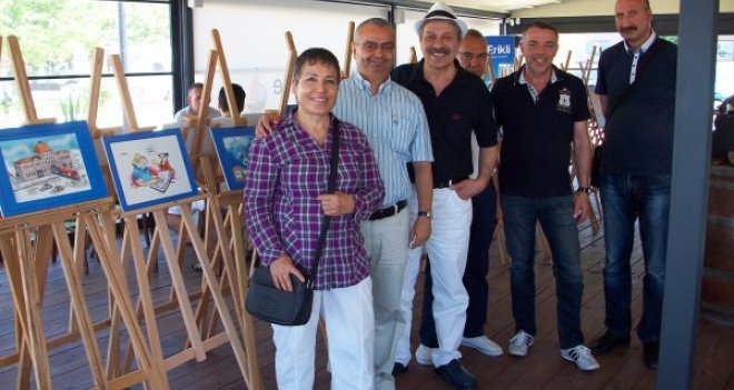 URLA’DA KARİKATÜR SERGİSİ