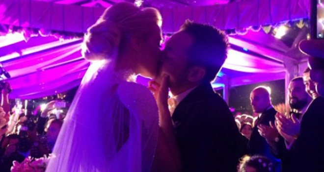 VE SERDAR ORTAÇ EVLENDİ