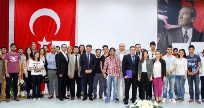 Yakın Tarih Bilinci Panelinde darbeler tartışıldı