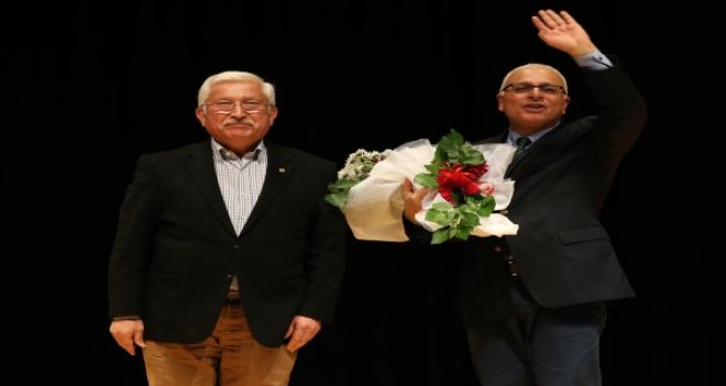 Yanardağ: Atatürk devrimlerine ve Cumhuriyet'e sahip çıkmalıyız