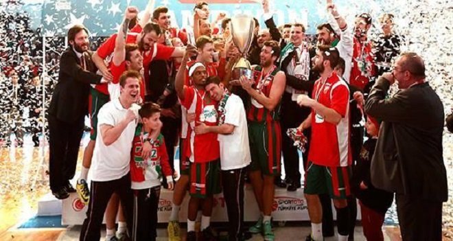 YAŞAR HOLDİNG'TEN, KSK'YE ACİL İHTİYAÇLAR İÇİN 1,3 MİLYON TL.