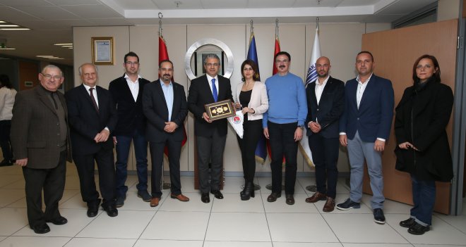 Yavru Vatan'daki kardeşten Karşıyaka'ya ziyaret