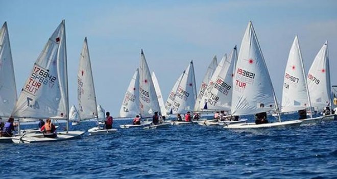 Yelkende Karşıyakalı Derin ilk sırada…