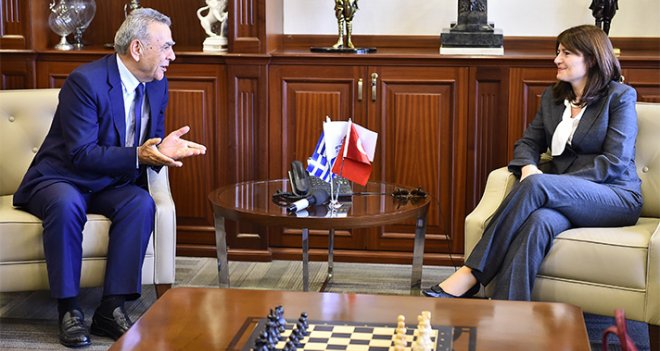 Yeni Başkonsolos'tan Kocaoğlu'na ziyaret