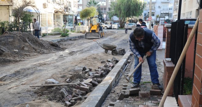 Yenilenme sırası Aksoy’da