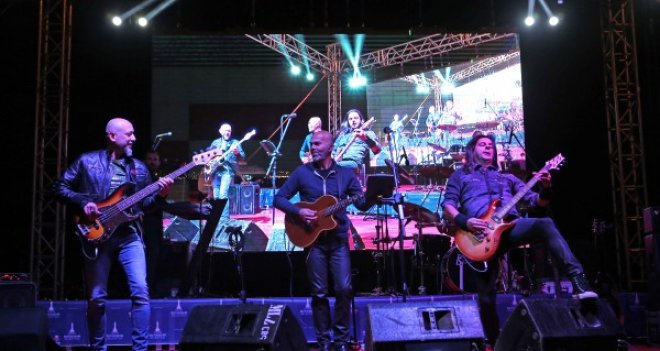 Yüksek Sadakat Karşıyakalılar'ı coşturdu