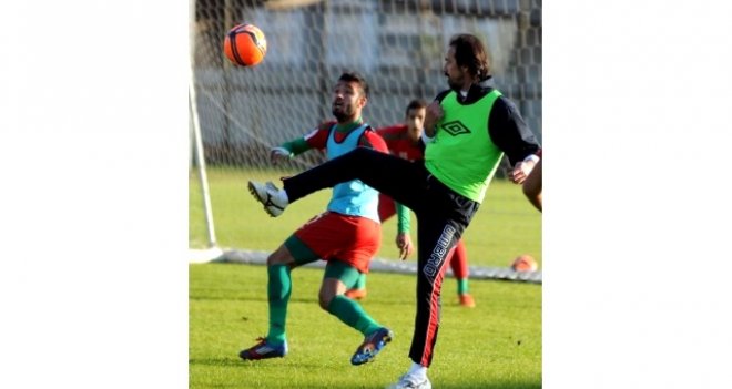 Yusuf Şimşek sakatlandı